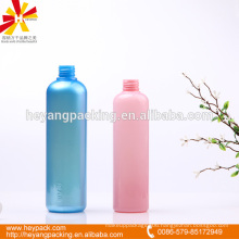 Glossy color round plastic bottle